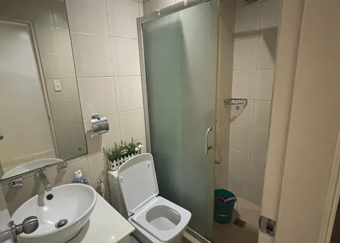 A Place In Malate With Free Swimming Pool Access 民宿 马尼拉